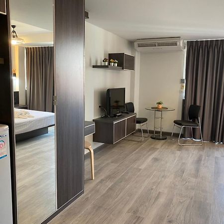 Jomtien Longstay Hotel - Sha Plus Certified Zewnętrze zdjęcie